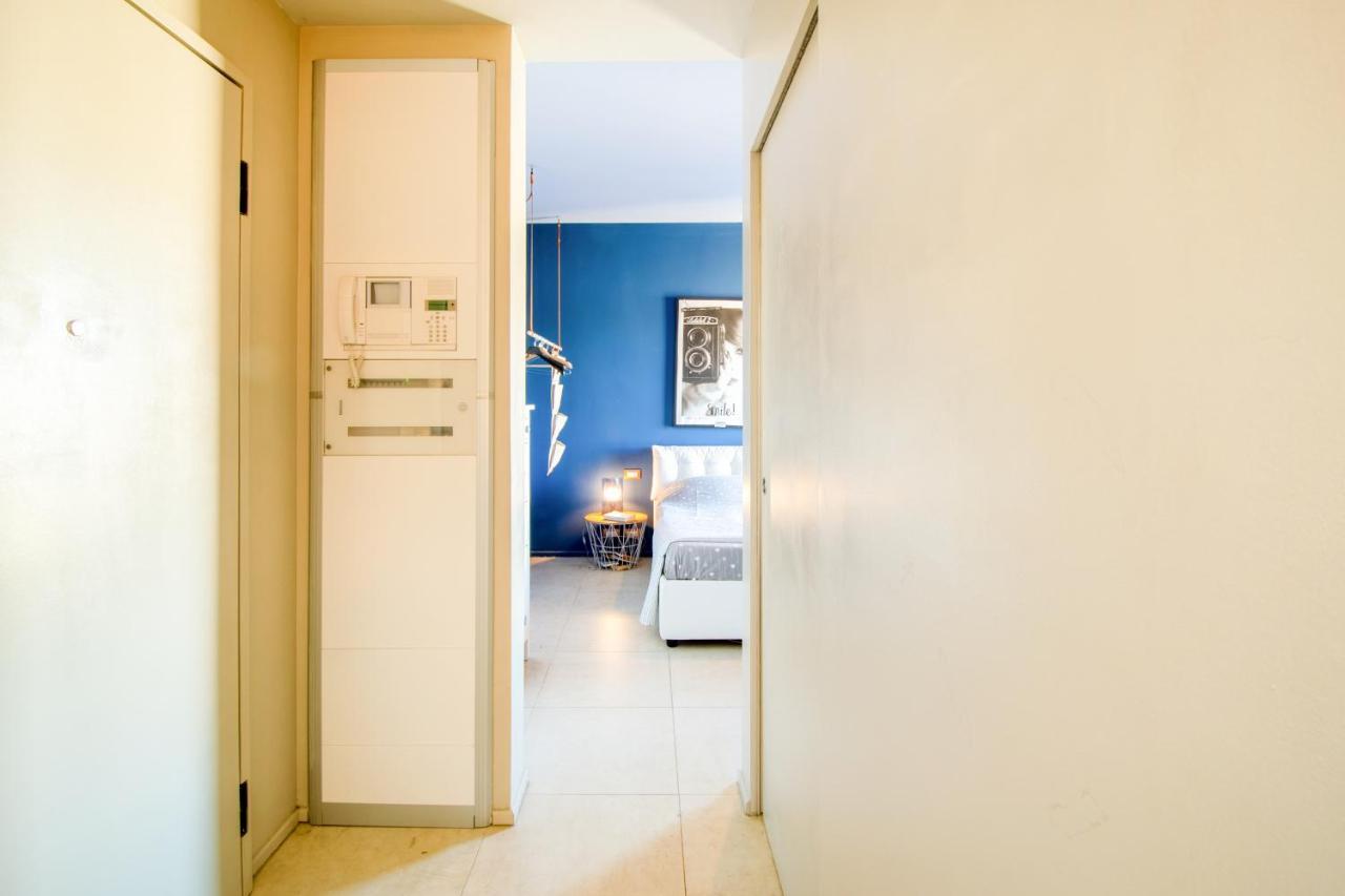 Angel'S Traveller'S Apartment Parma Bagian luar foto